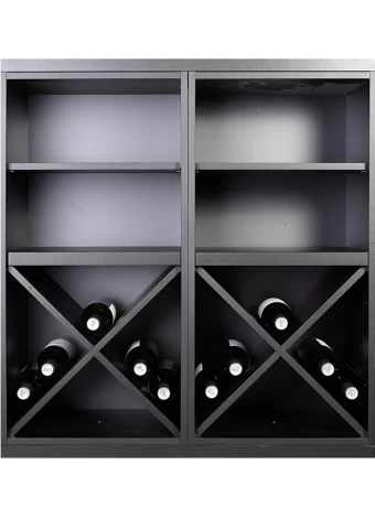 Composicion realizada con modelos de la Seerie Merlot 2025