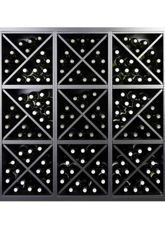 Composición realizada con modelos de la Serie Merlot-2025