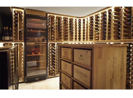 Instalaciones y ejemplos realizados con nuestros muebles-Expovinalia